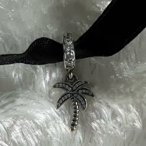Pandora Sparkling Palm Tree charm